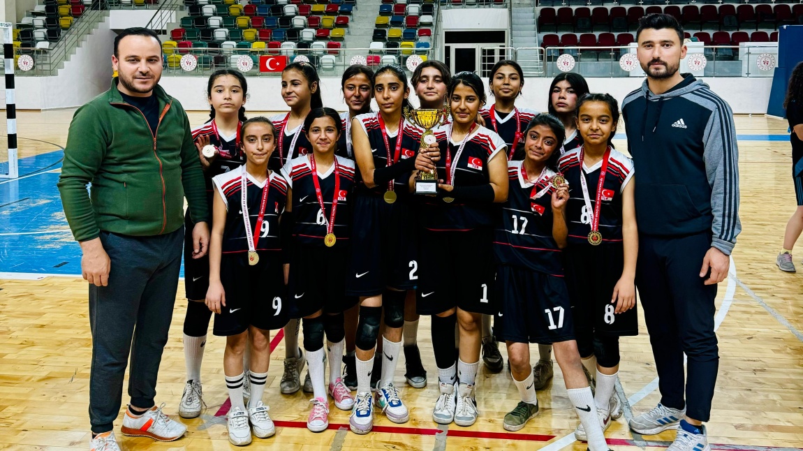 Yıldız Kızlar Voleybol Turnuvası İl Birinciliği